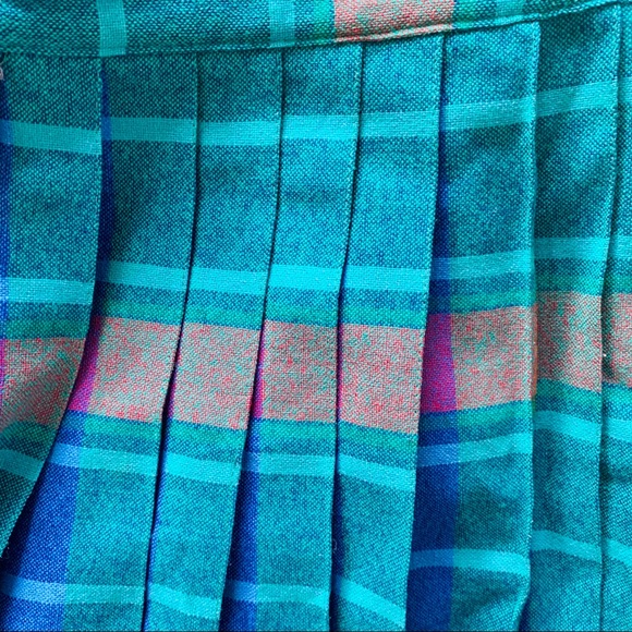 Vintage Wool Plaid Skirt - Picture 5 of 6